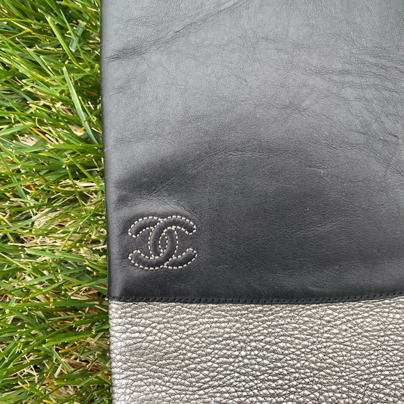 Chanel knee boots - Picture 2 of 3